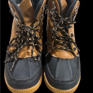 Wonder Nation Kids Boots - Black and Brown